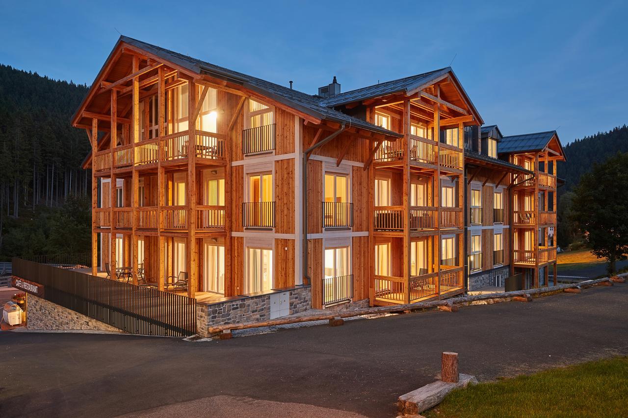 Aparthotel Kovarna Residence Pec pod Snezkou Luaran gambar