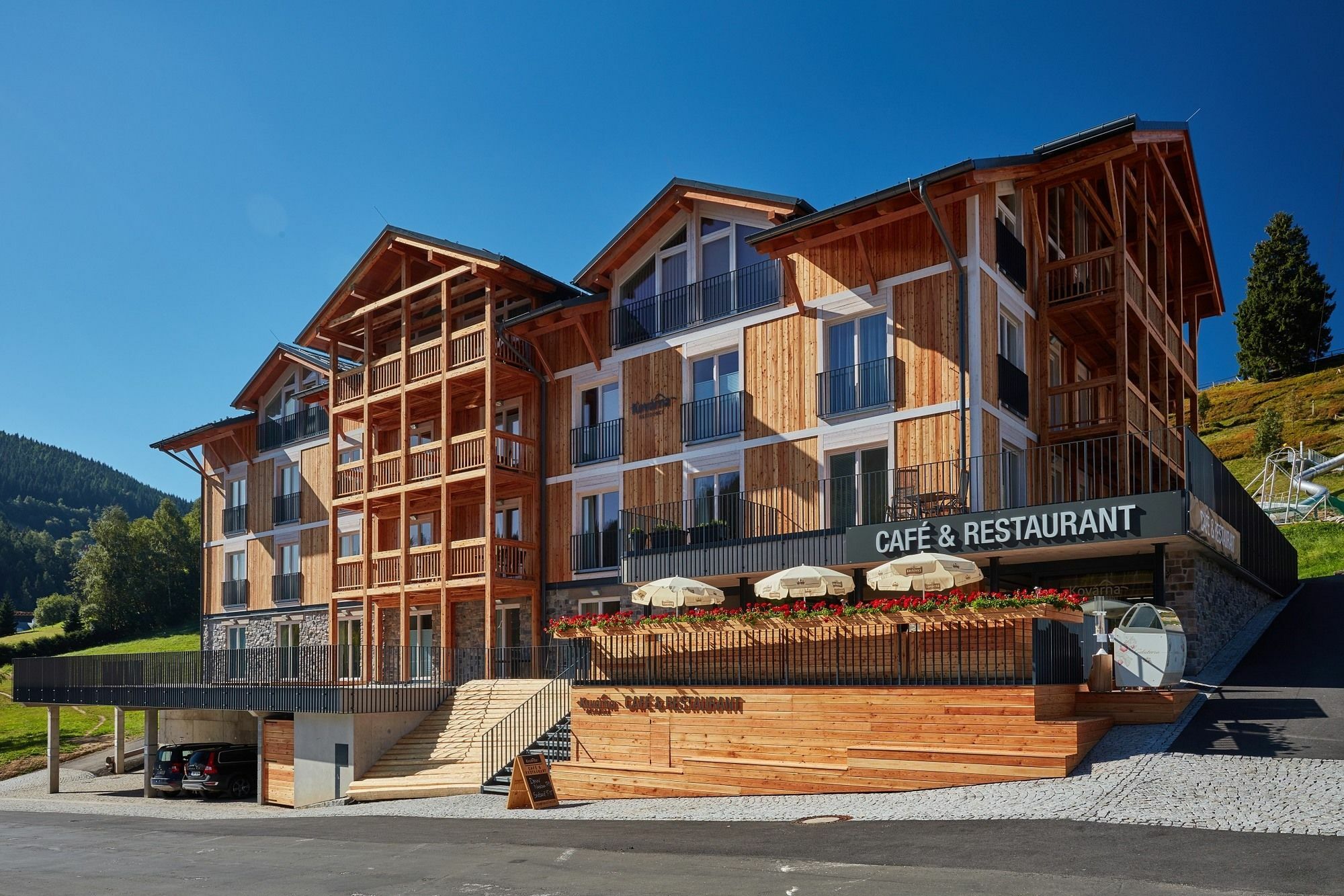 Aparthotel Kovarna Residence Pec pod Snezkou Luaran gambar