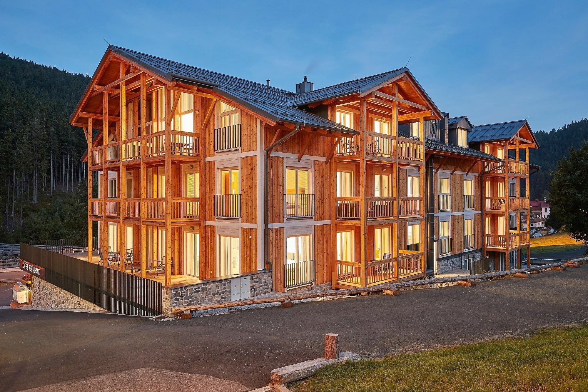 Aparthotel Kovarna Residence Pec pod Snezkou Luaran gambar